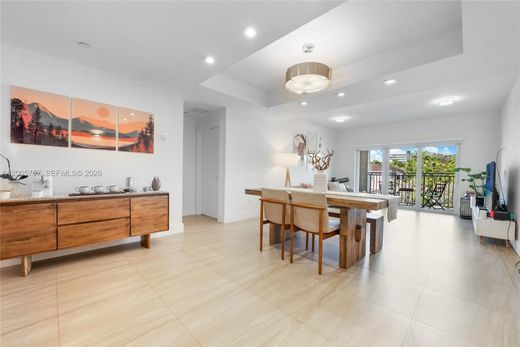 Kamienica w Coral Gables, Miami-Dade County