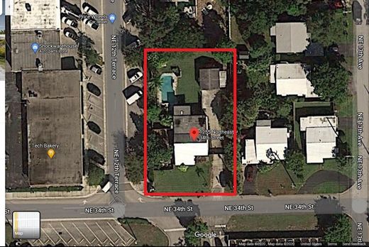 Villa in Oakland Park, Broward County