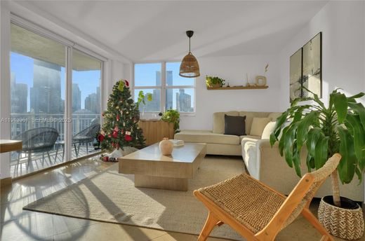 Residential complexes in Miami, Miami-Dade