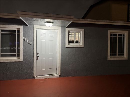 Townhouse in Miami Gardens, Miami-Dade