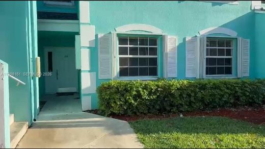 Complexes résidentiels à Homestead, Comté de Miami-Dade