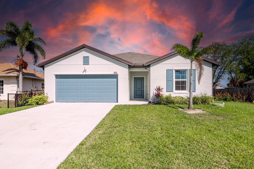 Villa in Port Saint Lucie, Saint Lucie County
