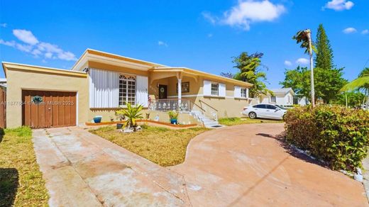 Βίλα σε Μαϊάμι, Miami-Dade County