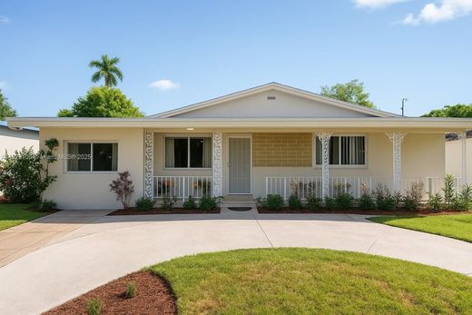 ﻓﻴﻼ ﻓﻲ Virginia Gardens, Miami-Dade County