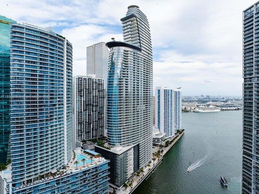 Complesso residenziale a Miami, Miami-Dade County