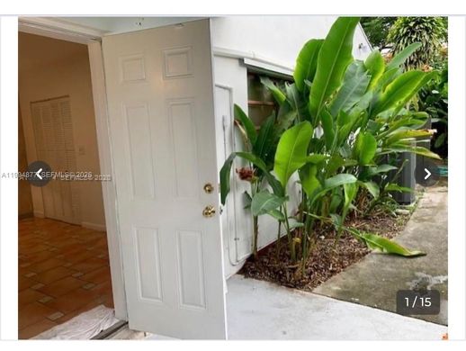 Complesso residenziale a Miami, Miami-Dade County