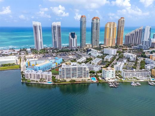 Wohnkomplexe in Sunny Isles Beach, Miami-Dade County
