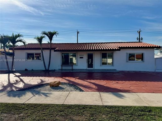 Villa en Miami, Miami-Dade County