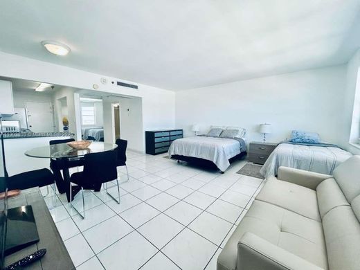 Wohnkomplexe in Miami Beach, Miami-Dade County