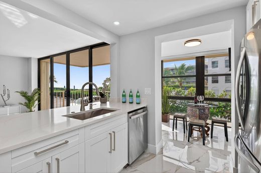 مجمع شقق ﻓﻲ Palm Beach, Palm Beach County