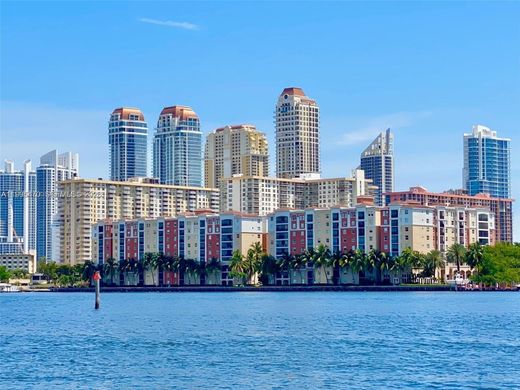 Residential complexes in Sunny Isles Beach, Miami-Dade