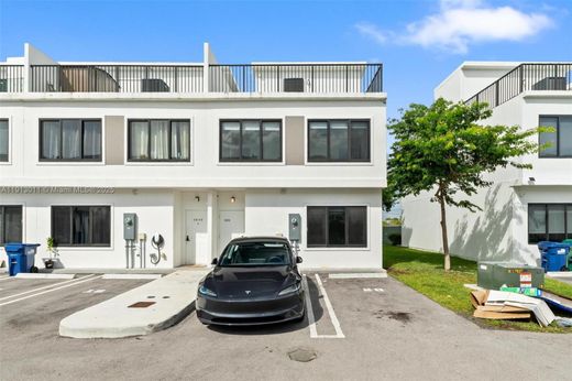 تاون هاوس ﻓﻲ Homestead, Miami-Dade County