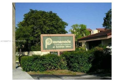 Residential complexes in Miami, Miami-Dade