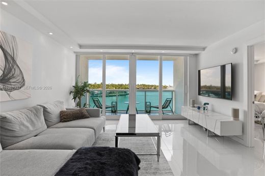Complexes résidentiels à Miami Beach, Comté de Miami-Dade