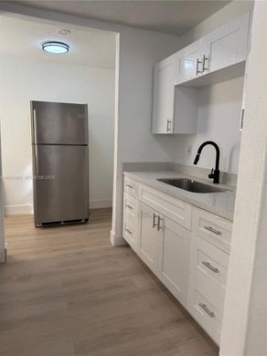 Complexos residenciais - Miami, Miami-Dade County