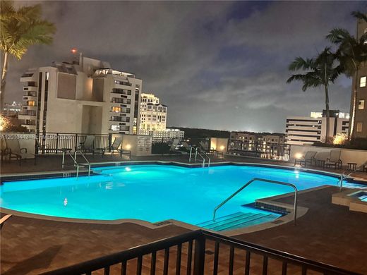 Wohnkomplexe in Coral Gables, Miami-Dade County