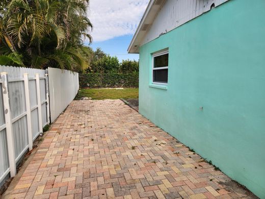 Kamienica w Lantana, Palm Beach County