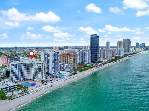 Komplex apartman Hallandale Beach, Broward County