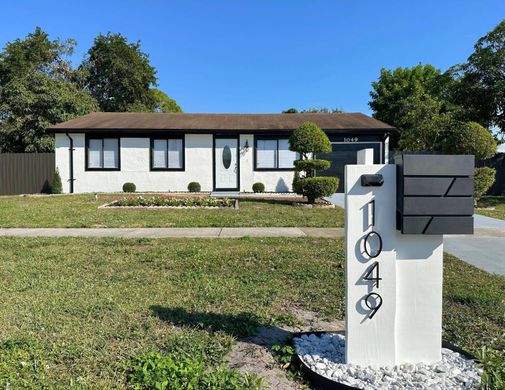 Villa - Royal Palm Beach, Palm Beach County