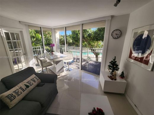 Residential complexes in Miami, Miami-Dade