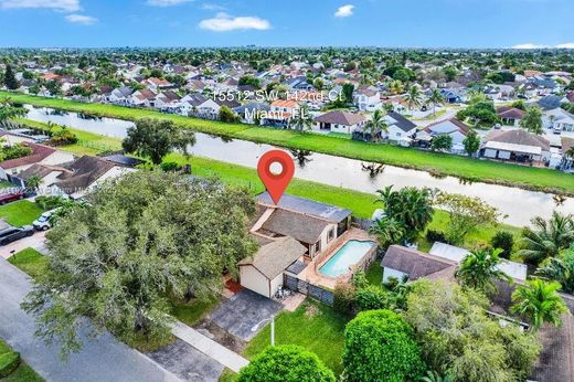 ﻓﻴﻼ ﻓﻲ ميامي، فلوريدا, Miami-Dade County