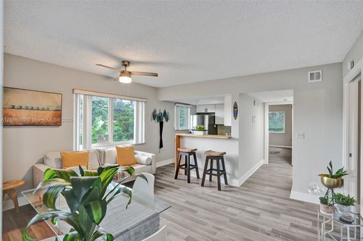 フォートローダーデール, Broward Countyのアパートメント・コンプレックス