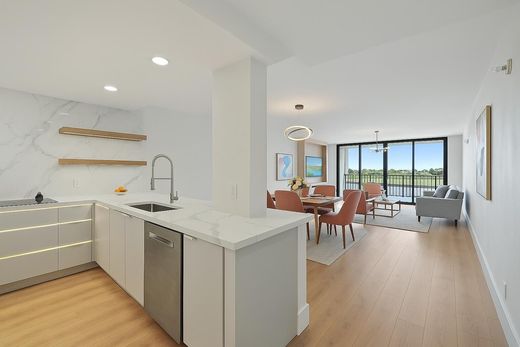 Kamienica w North Palm Beach, Palm Beach County