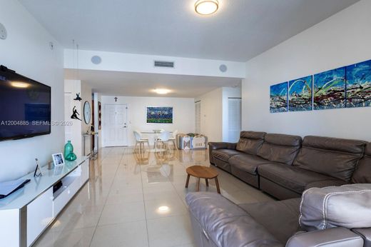 Residential complexes in Miami, Miami-Dade