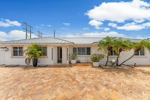 Villa - Miami Terrace Mobile Home, Miami-Dade County
