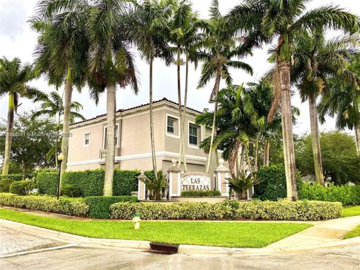 Townhouse in Miramar, Broward County