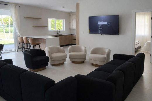 Villa in Miami Terrace Mobile Home, Miami-Dade County