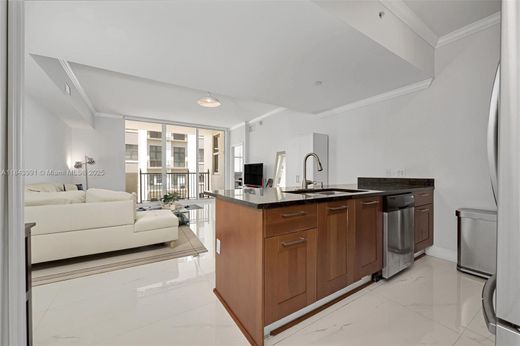 Κτίριο σε Coral Gables, Miami-Dade County