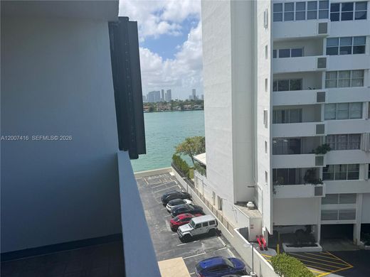 Kamienica w Miami Beach, Miami-Dade County