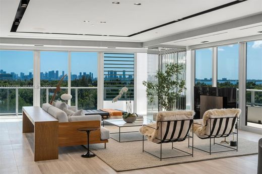 Complesso residenziale a Miami Beach, Miami-Dade County