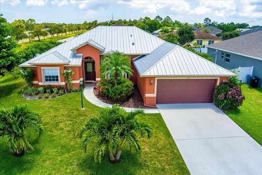 Villa in Port Saint Lucie, Saint Lucie County