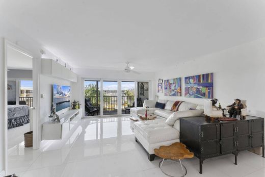 公寓楼  Deerfield Beach, Broward County