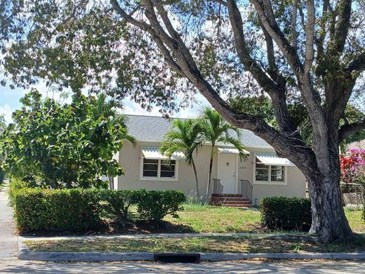 Villa in West Palm Beach, Palm Beach County