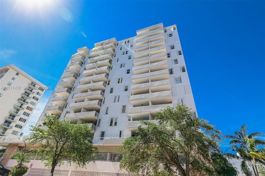 Kamienica w Miami Beach, Miami-Dade County