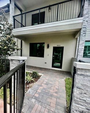 Townhouse in Doral, Miami-Dade