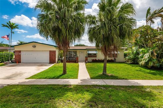 Villa in Pembroke Pines, Broward County