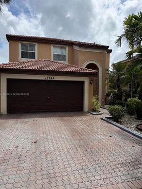 Villa in Miramar, Broward County