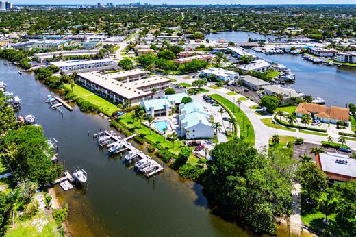 Residential complexes in North Palm Beach, Palm Beach