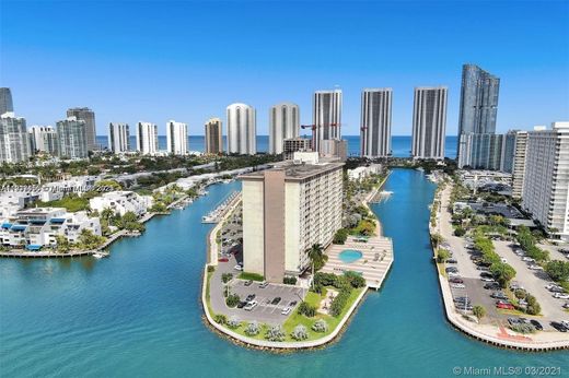 Complesso residenziale a Sunny Isles Beach, Miami-Dade County