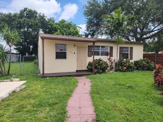 Villa en Miami Gardens, Miami-Dade County