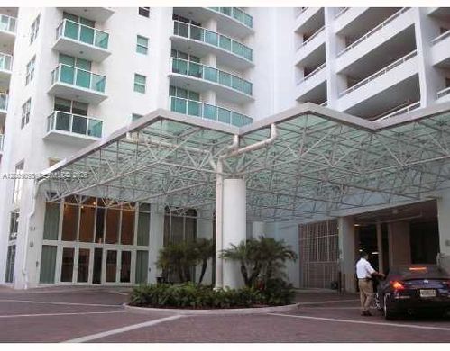 Residential complexes in Miami, Miami-Dade