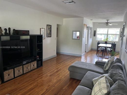 Complexes résidentiels à Bal Harbour, Comté de Miami-Dade