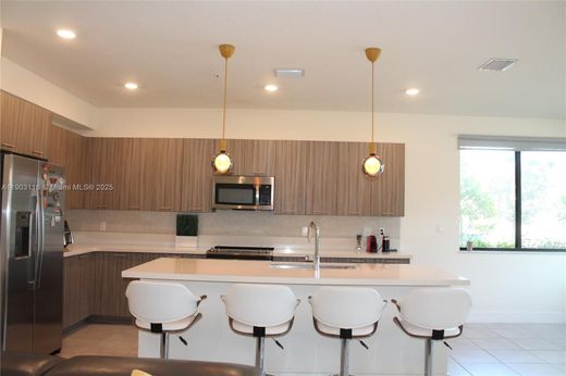 타운 하우스 / Doral, Miami-Dade County