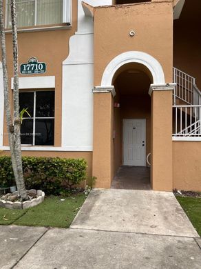 Appartementencomplex in Hialeah, Miami-Dade County