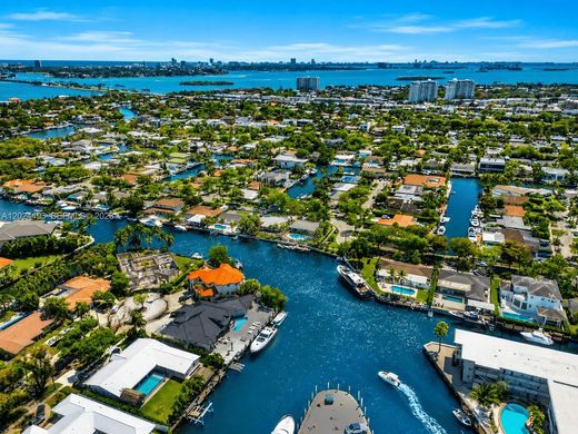 Villa a North Miami, Miami-Dade County