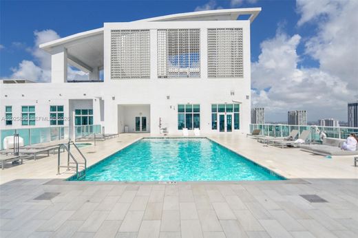 Wohnkomplexe in Miami, Miami-Dade County